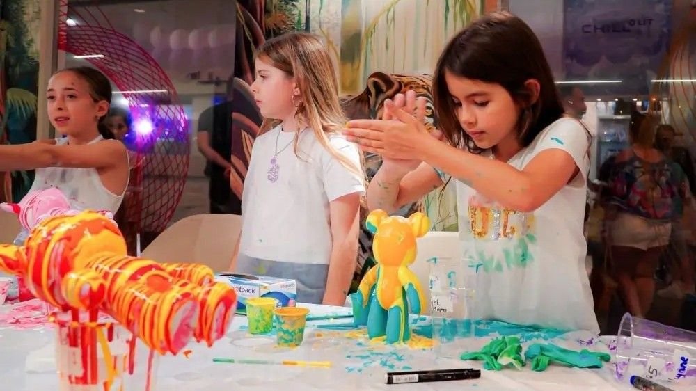 What Are the Best Creative Summer Activities in Abu Dhabi?